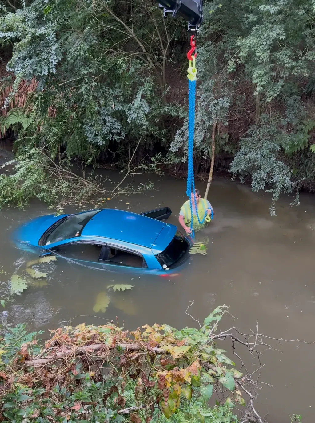 Waipa Towing recovering a vehicle after an accident